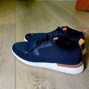 Wolf and shepherd men 11 black shoes